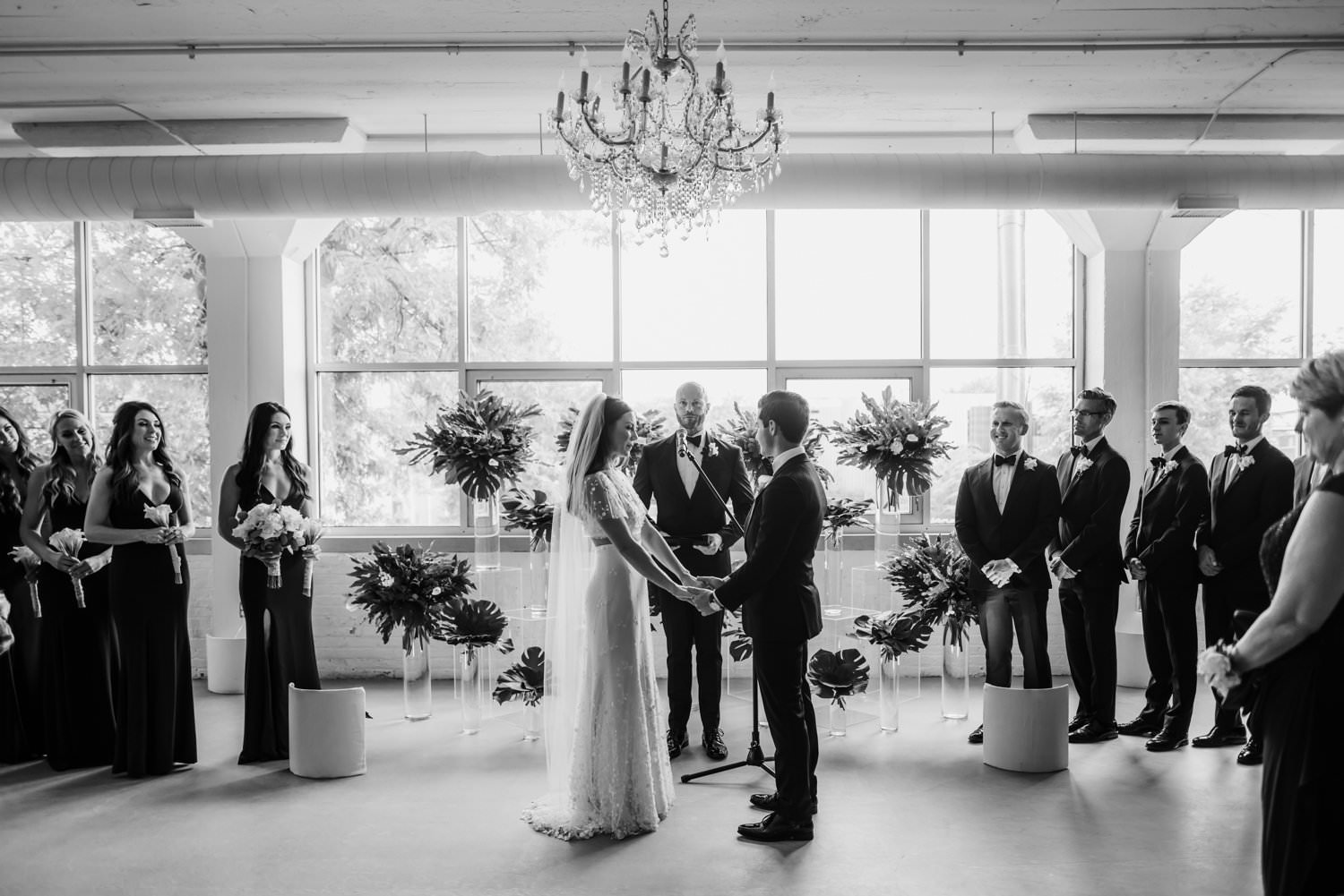 Chicago Wedding Room 1520 - The Adamkovi Photography