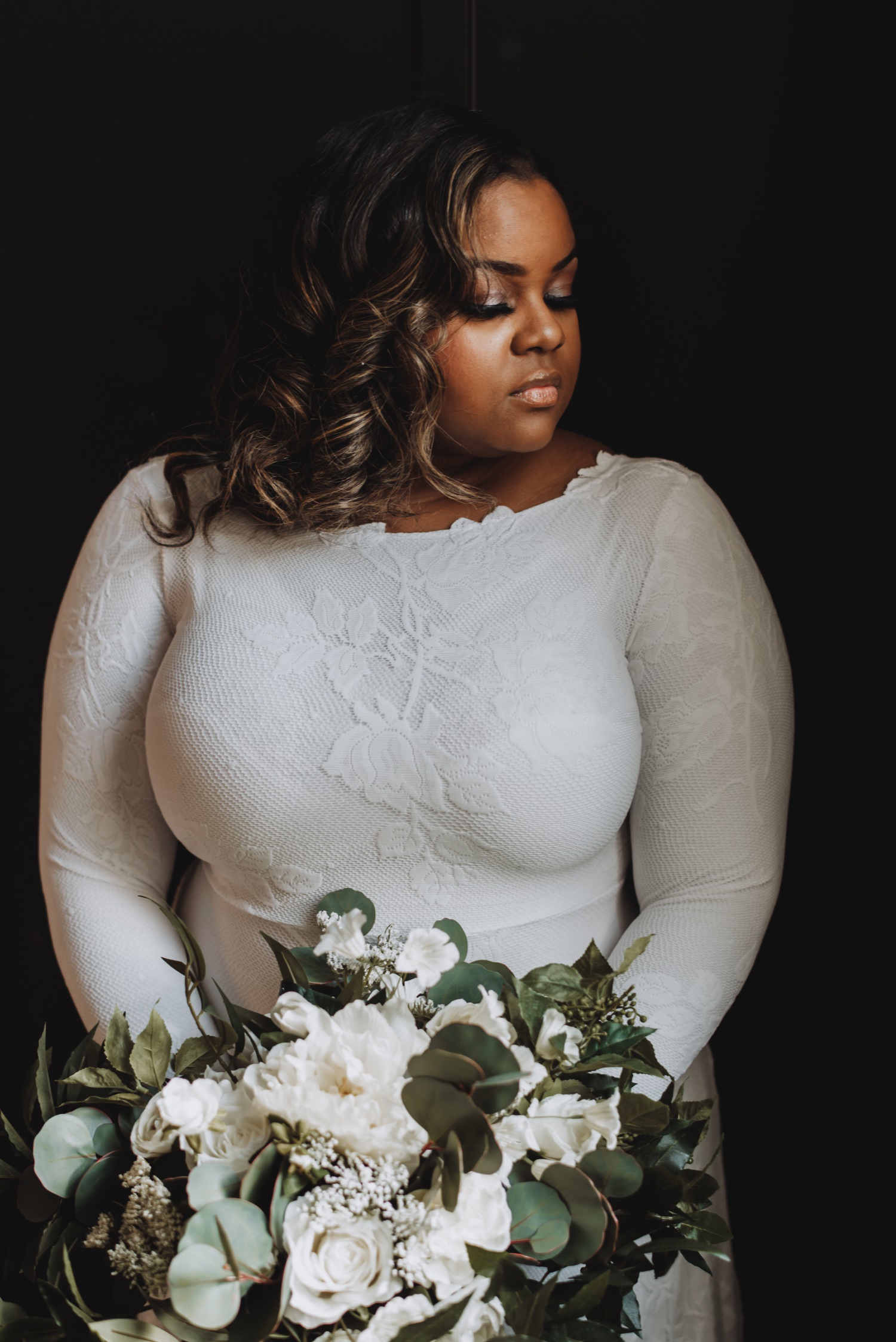 Chicago Elopement photographer - The Adamkovi, bride portrait