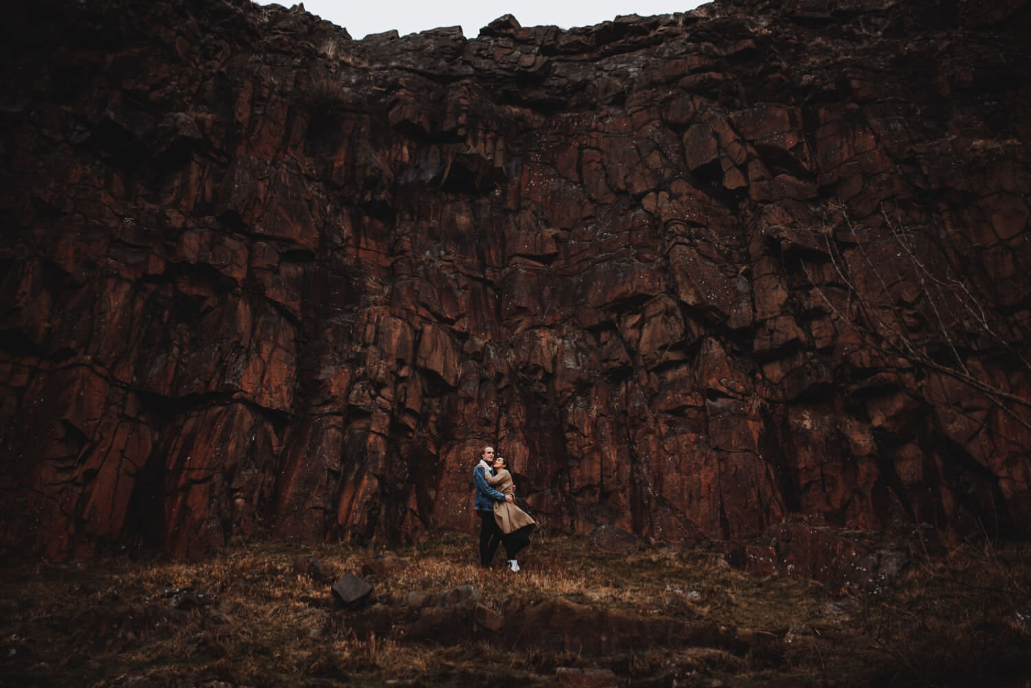Scotland Couple Photoshoot - Destination wedding photographer - The Adamkovi, salisbury crags, couple in love