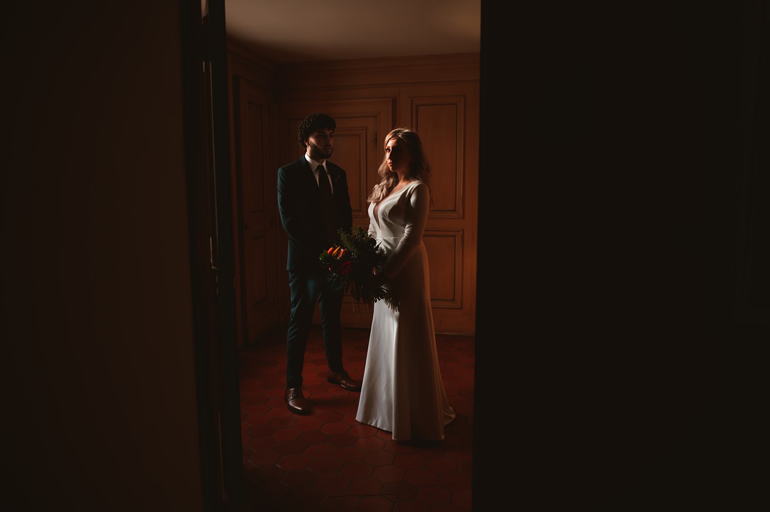 Villa Terrace Milwaukee Wedding Photography - bride & Groom portrait session
