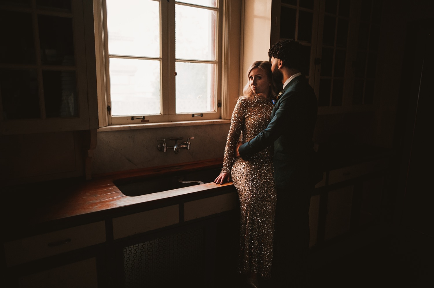 Villa Terrace Milwaukee Wedding Photography - Bride and groom romantic session